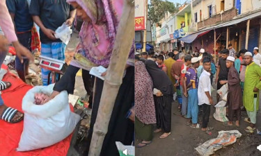 ‘ছেলেডা মাংসের লাগি কানতাছে, কেউ দিতে আসে নাই’