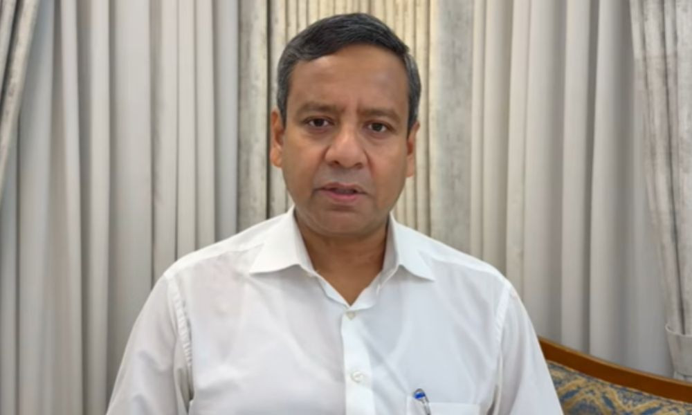 রাজনীতির আদুভাই ফ্রান্সে চলে গেছেন : গোলাম মাওলা রনি