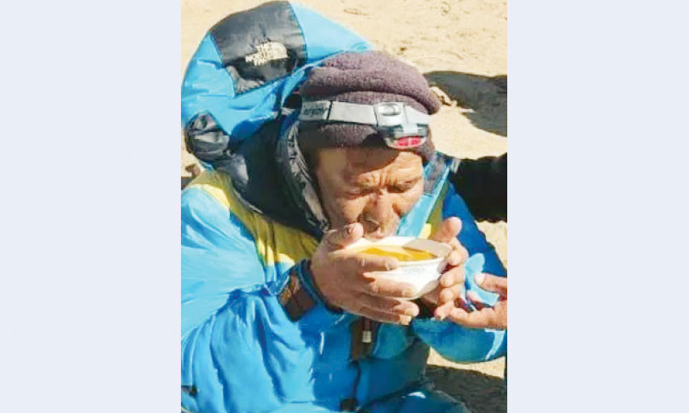 এভারেস্টে ‘মৃত্যু’র ৬ দিন পর ফিরে এলেন তিনি