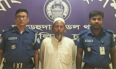 পুত্রবধূকে ধর্ষণের অভিযোগে শ্বশুর গ্রেপ্তার
