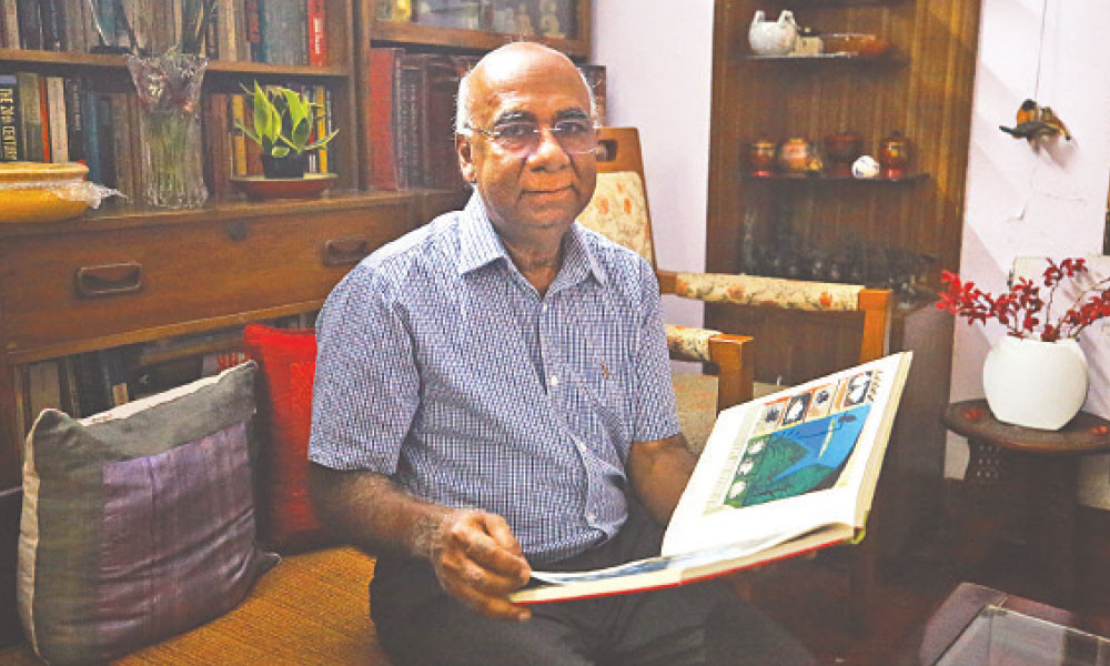 মানবিকতার দৃষ্টান্ত গড়লেন মবিনুল