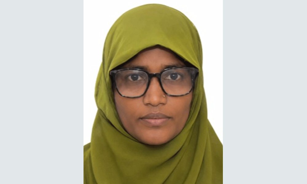 রোগীর কাছে টাকা চাওয়া সেই নার্সকে অব্যাহতি