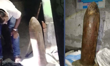সাতক্ষীরায় ইস্ট ইন্ডিয়া কোম্পানির সীমানা পিলারসহ আটক ৪