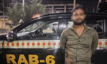 খুলনায় স্ত্রীর গায়ে পেট্রল ঢেলে পুড়িয়ে হত্যা, স্বামী গ্রেপ্তার