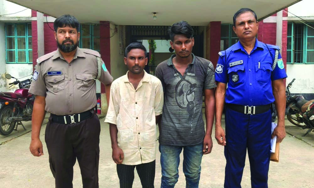 বৃদ্ধা ভিক্ষুককে সংঘবদ্ধ ধর্ষণের অভিযোগ, গ্রেপ্তার ৩