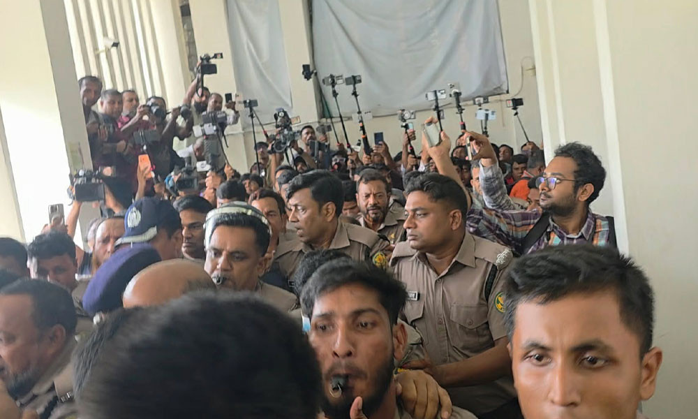 রামিসা হত্যার রায় : এজলাসে আসামি সোহেল-স্বপ্না