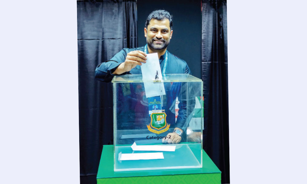 বাপের দোয়া ‘ট্যাগ’ মুছতে চান তামিম