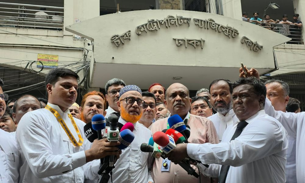 ইউনূস-নূরজাহানসহ ৫ জনের বিরুদ্ধে মামলার আদেশ অপেক্ষমাণ