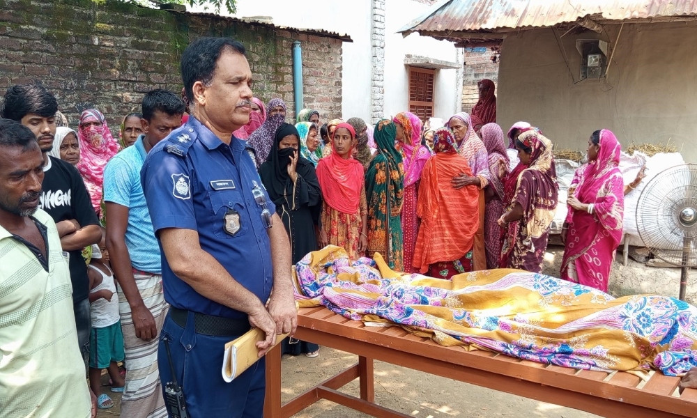 মান্দায় আম পাড়া নিয়ে বিরোধে বৃদ্ধকে পিটিয়ে হত্যা, আটক ২