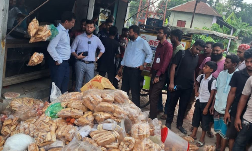 কুমিল্লায় বিএসটিআইয়ের অভিযানে দুই প্রতিষ্ঠানকে জরিমানা