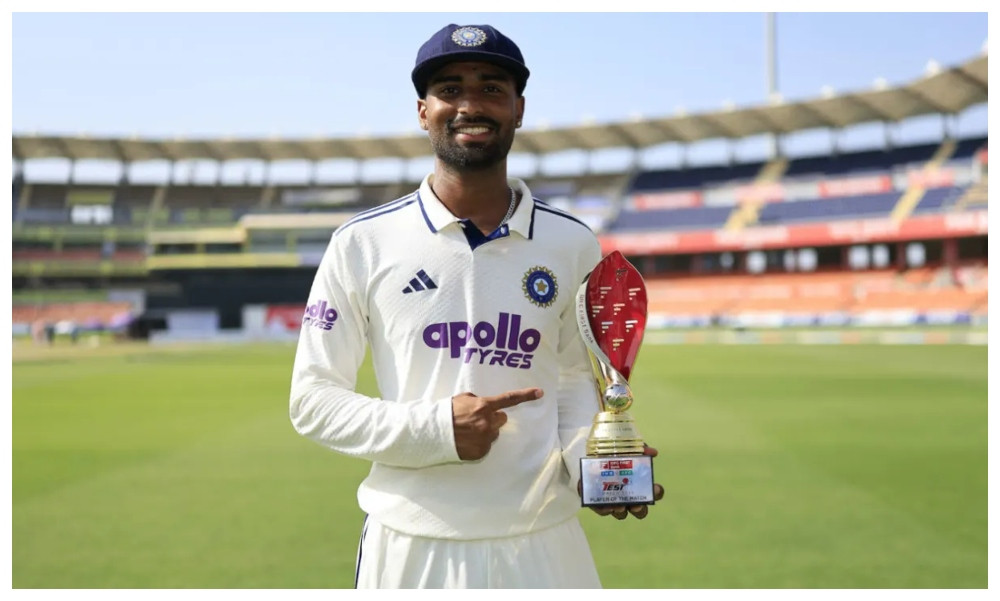 অভিষেকে ভারতকে জিতিয়ে ম্যাচসেরা কে এই মানব সুতার?