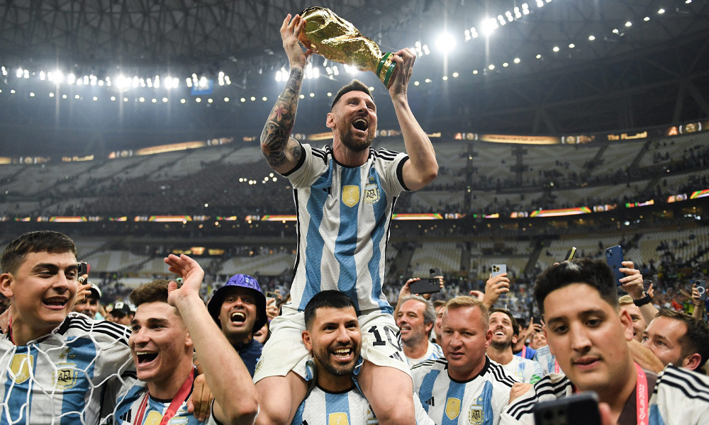 ‘এবারও মেসির হাতেই বিশ্বকাপ’