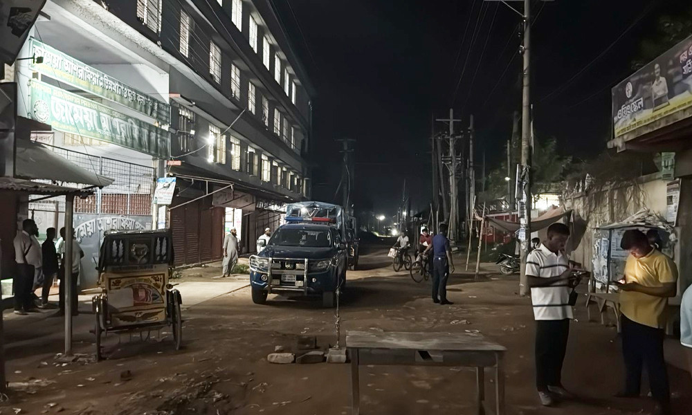 পাবনায় গুলি ও ছুরিকাঘাতে দুজন খুন