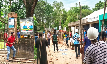 হবিগঞ্জে চেয়ারম্যানের দায়িত্ব নিয়ে দুই পক্ষের সংঘর্ষ, আহত অর্ধশতাধিক