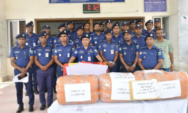 ট্রান্সফরমার চুরির তদন্তে গিয়ে ৯০ কেজি গাঁজা উদ্ধার, গ্রেপ্তার ২