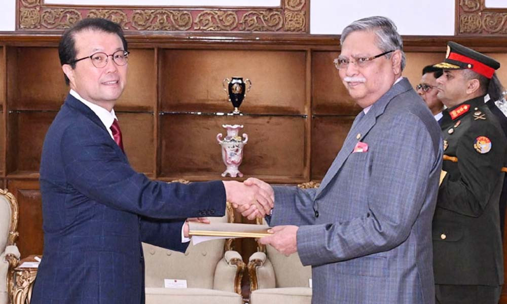 বাংলাদেশে বিনিয়োগ বাড়াতে দক্ষিণ কোরিয়ার প্রতি রাষ্ট্রপতির আহ্বান