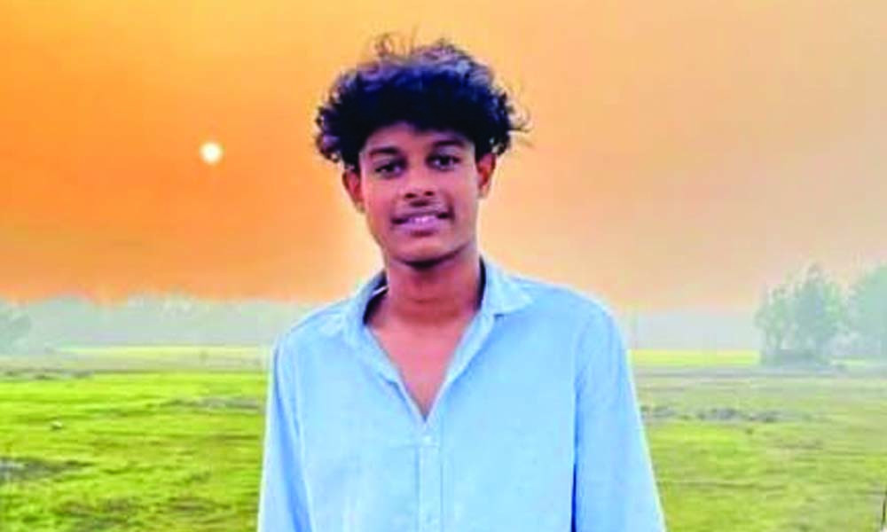 পতাকা টাঙাতে গিয়ে বিদ্যুৎস্পৃষ্টে প্রাণ গেল ব্রাজিল ভক্তের