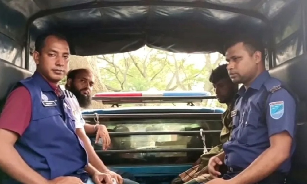 নিখোঁজের ৫ দিন পর ইজি বাইক চালকের মরদেহ উদ্ধার, গ্রেপ্তার ২