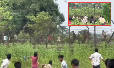 বকশীগঞ্জ সীমান্তে দুই দেশের নাগরিকদের ইটপাটকেল নিক্ষেপ