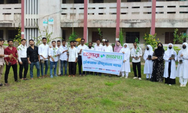 টেকনাফে বসুন্ধরা শুভসংঘের মাসব্যাপী বৃক্ষরোপণ কর্মসূচির উদ্বোধন