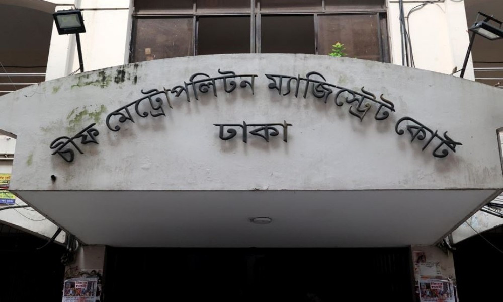 ইট মেরে মোটরসাইকেল চালককে হত্যাচেষ্টা, ৩ আসামি কারাগারে