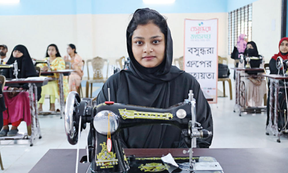 পরিবারের ভরসা হতে চান মীম