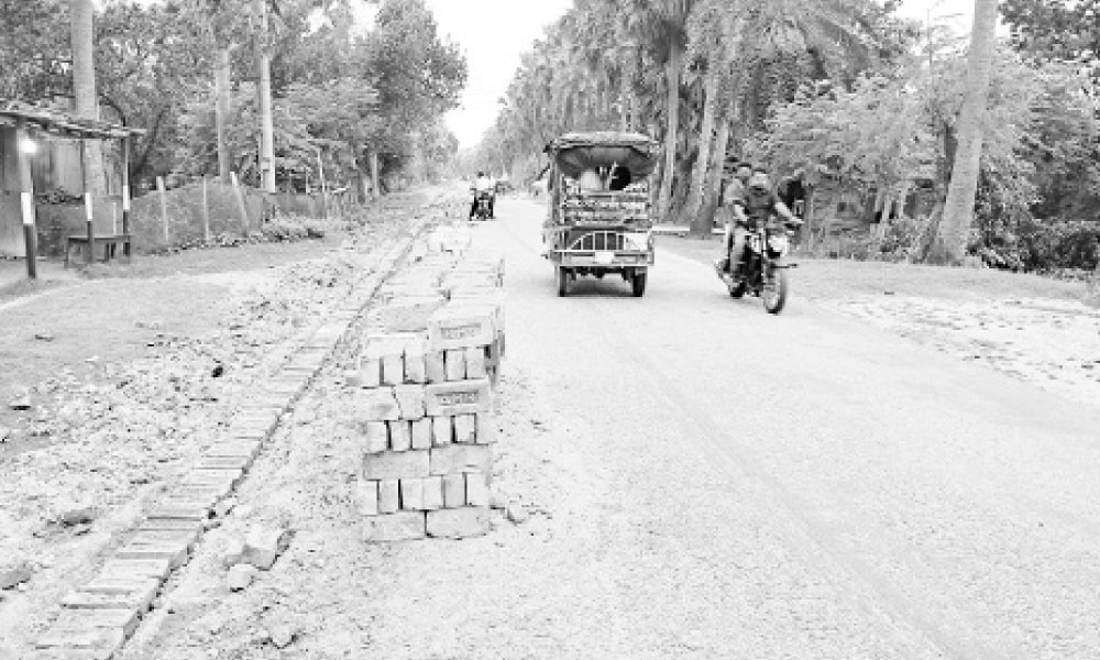 সান্তাহার-সাইলো সড়ক সংস্কারকাজে অনিয়ম