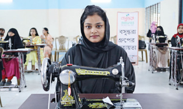 পরিবারের ভরসা হতে চান মীম