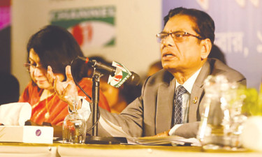 অবাস্তব প্রাক্কলনে উচ্চাভিলাষী বাজেট বাস্তবায়নই বড় চ্যালেঞ্জ