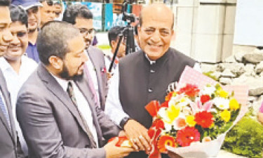 একই আকাশ, একই বাতাস, একই জলতরঙ্গ মিলেমিশে কাজ করব
