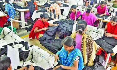 শিল্পকারখানায় ছাঁটাই আতঙ্ক