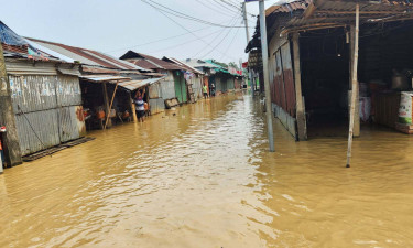 সোমেশ্বরী-মহারশিতে পানি বেড়েছে, ঝিনাইগাতী বাজার প্লাবিত