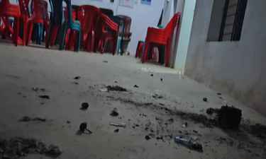 বিএনপি কার্যালয়ে ককটেল বিস্ফোরণ