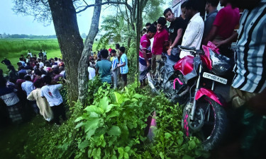 ফরিদপুরে বালুবাহী ট্রাকের সঙ্গে সংঘর্ষে মোটরসাইকেল চালক নিহত