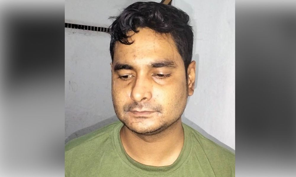 বগুড়ায় বিএনপির এমপি প্রার্থীর গাড়িতে হামলা মামলায় ছাত্রলীগ নেতা গ্রেপ্তার