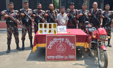 জীবননগর সীমান্তে ১ কোটি ৩৯ লাখ টাকার স্বর্ণসহ চোরাকারবারি আটক