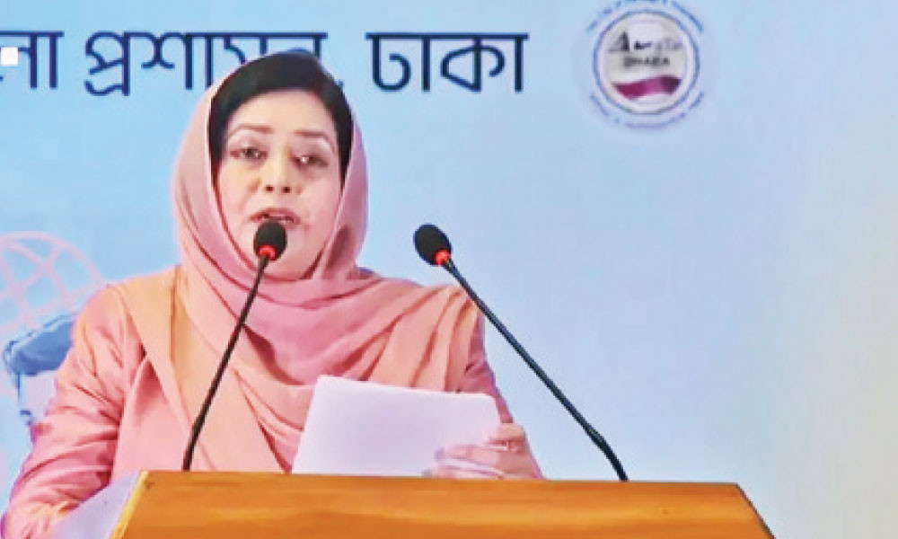 স্কুলের অবকাঠামো বেহাল তবু হার মানেনি শিক্ষার্থীরা