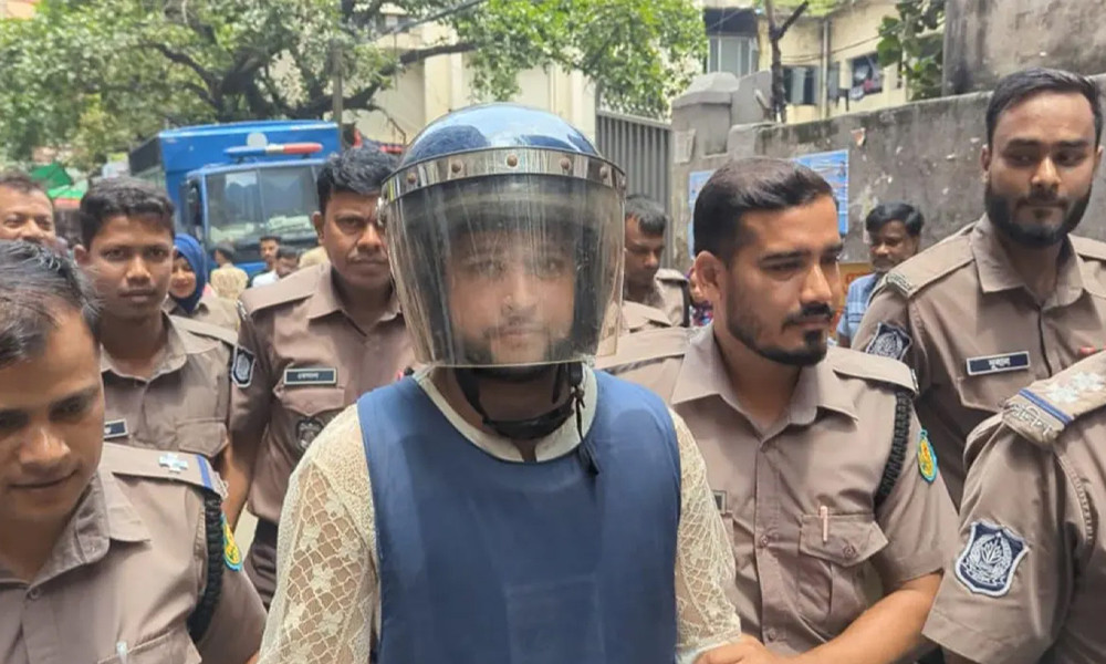 প্রতারণার মামলায় এবার তৌহিদ আফ্রিদি গ্রেপ্তার