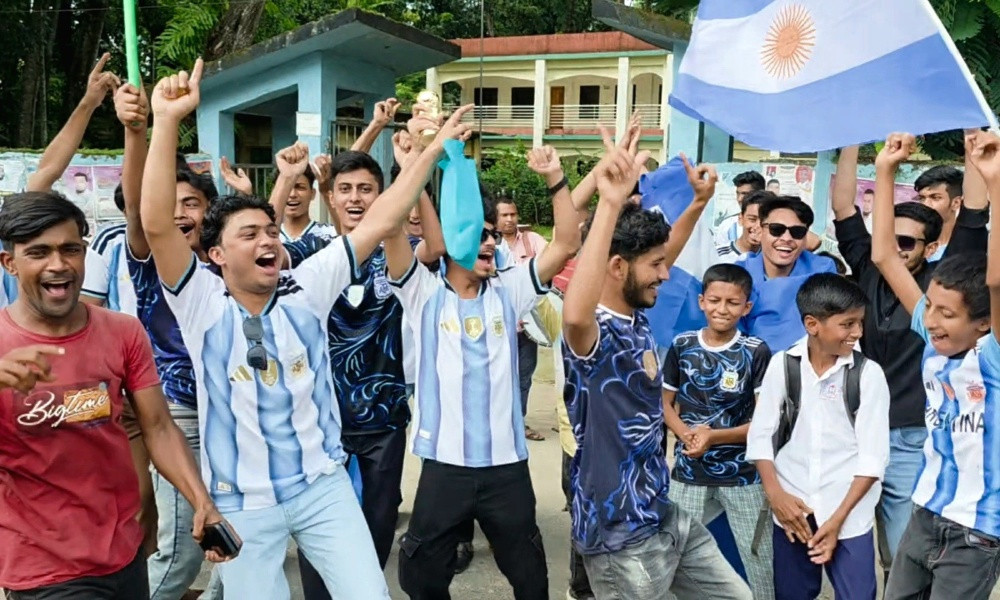 ভোলায় আর্জেন্টিনা সমর্থকদের উন্মাদনা