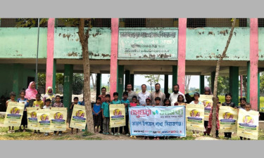 তাড়াশে হামের সচেতনতায় বসুন্ধরা শুভসংঘের আলোচনসভা ও পোস্টার প্রদর্শন