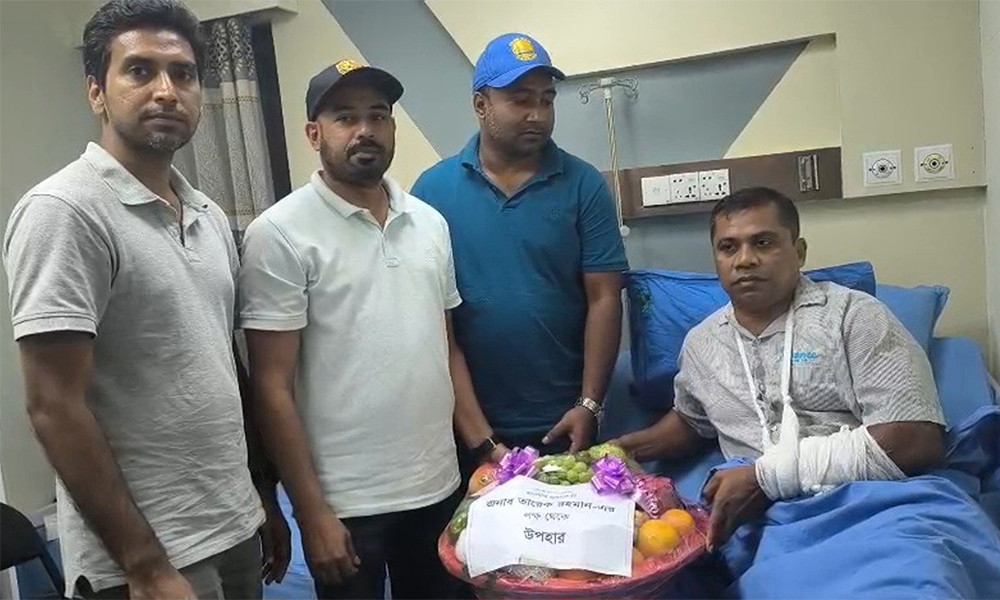 আদাবরে ছিনতাইকারী ধরতে গিয়ে আহত পুলিশ কর্মকর্তাদের পাশে প্রধানমন্ত্রী