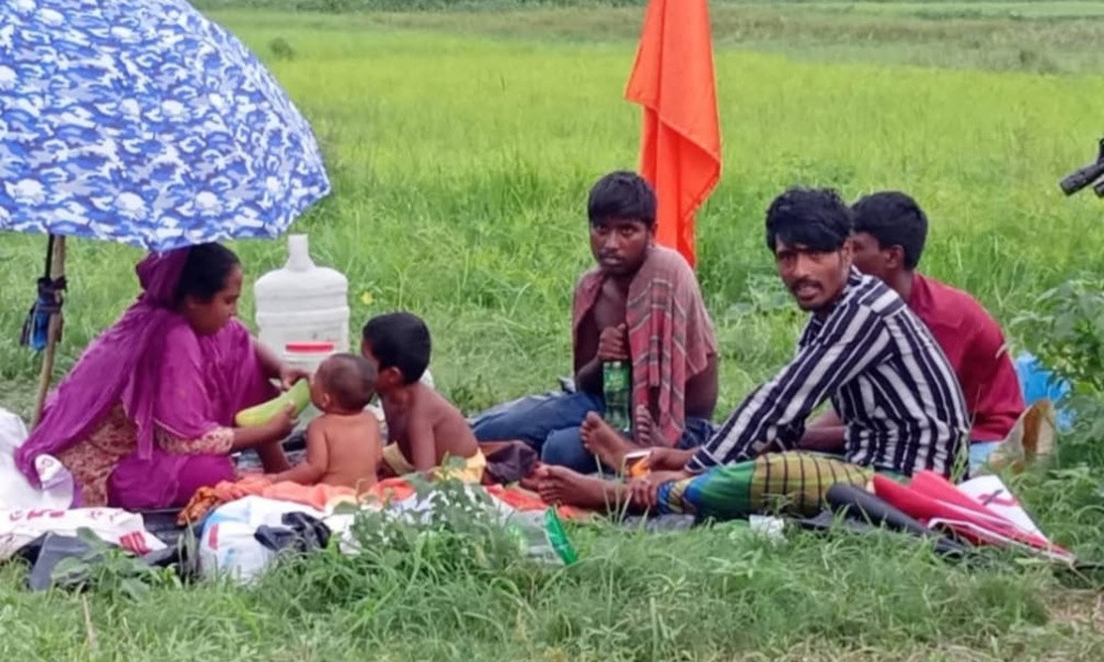রৌমারী সীমান্ত থেকে ৯৬ ঘণ্টা পর দুই শিশুসহ নারীকে উদ্ধার করল বিজিবি