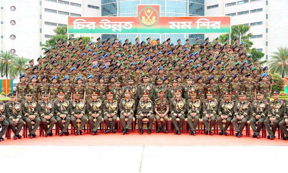 সেনাবাহিনীতে কমিশন পেলেন ১৮৪ অফিসার ক্যাডেট