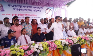প্রতিশ্রুতি অনুযায়ী দেশের যোগাযোগ ব্যবস্থা উন্নত করবে সরকার