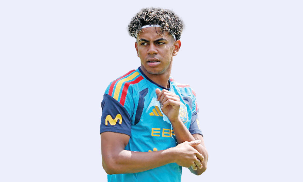 আজ জ্বলে উঠবেন ইয়ামালরা!