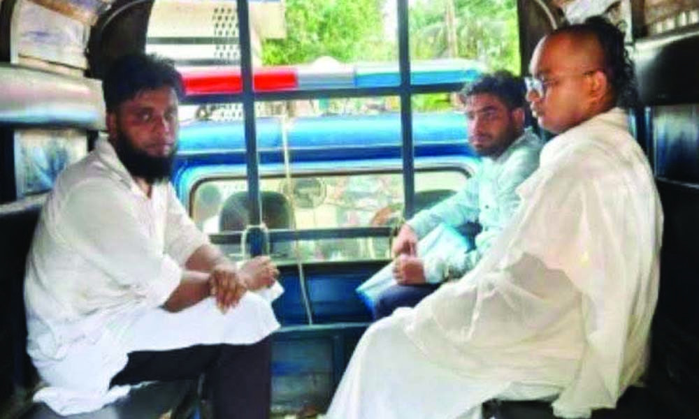 ফরিদপুরে ছাত্রাবাসে সমকামিতার অভিযোগে তিনজন আটক