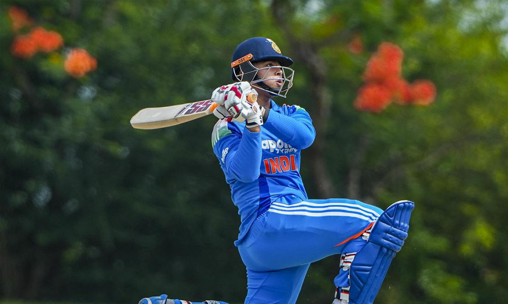 ৮ ছক্কা-১০ চারে রেকর্ড তছনছ করা ইনিংস সূর্যবংশীর