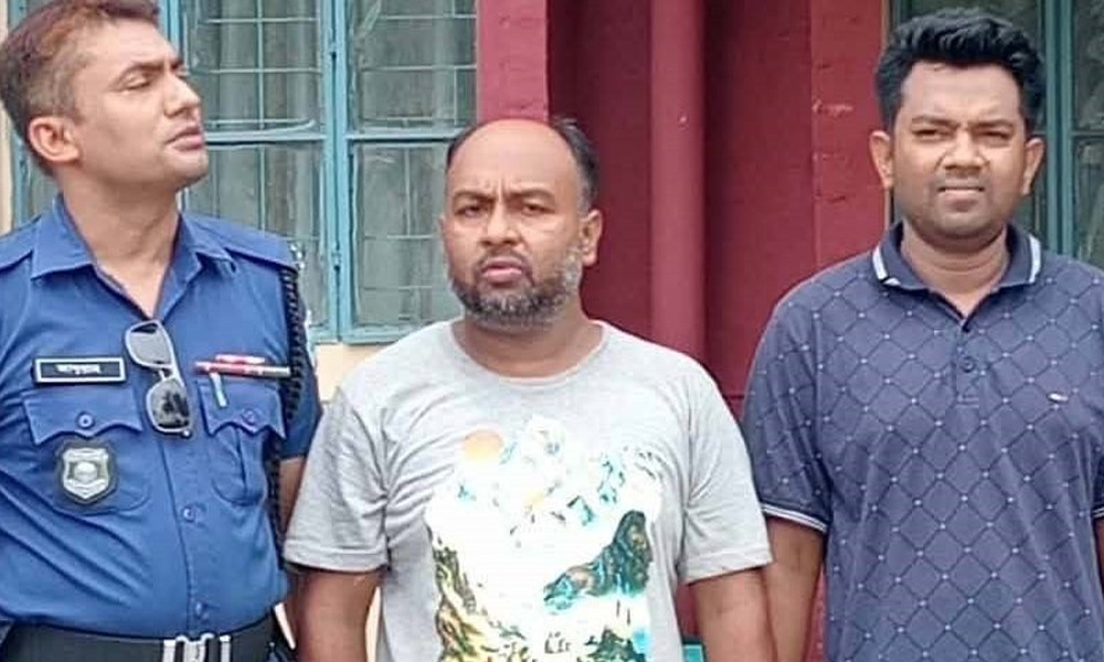 অভয়নগরে কার্যক্রম নিষিদ্ধ আ. লীগ ও ছাত্রলীগ নেতা আটক