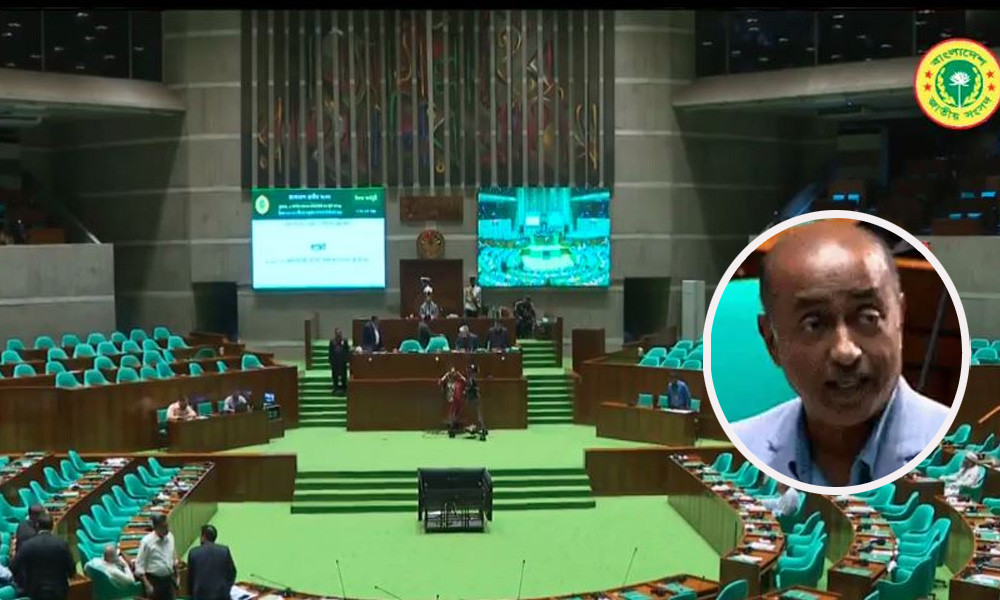 তৃণমূলের সেবায় আগ্রহী নন আইনজীবীরা, বাড়ানো হবে ফি : আইনমন্ত্রী