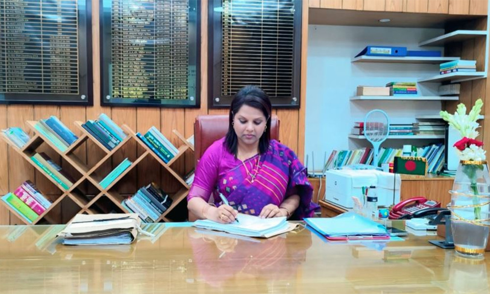 ভূমি কর আদায়ে শতভাগ সাফল্যের পথে ঢাকা জেলা প্রশাসন